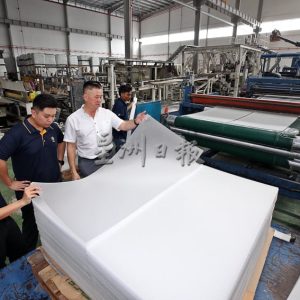Plastic Suppliers, Plastic Manufacturers